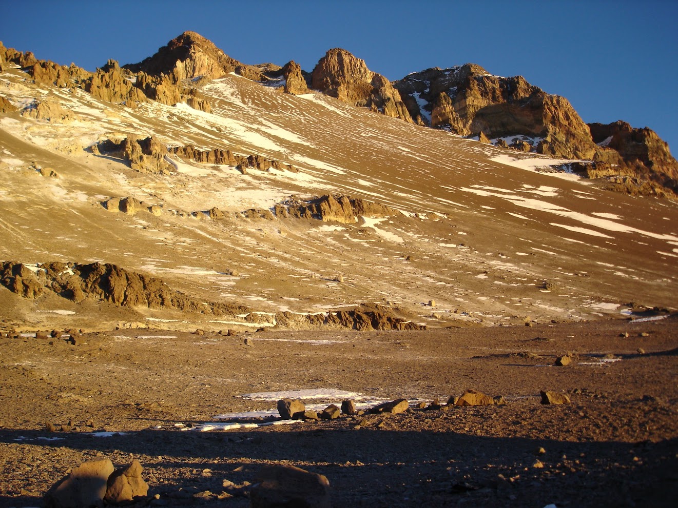 cumbre-nido (54K)